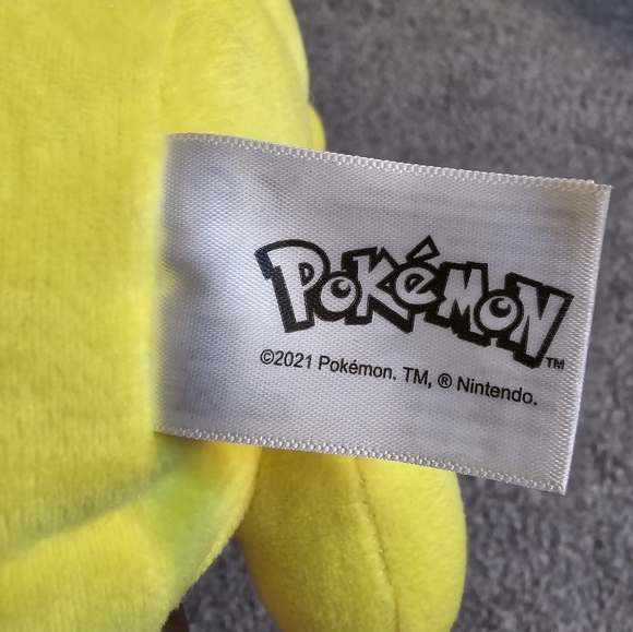 Pokémon Plush Light Up 2021 - Picture 6 of 7